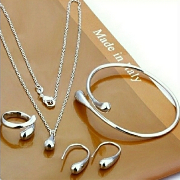 Jewelry - 925 Sterling Silver Water Drop Tear Jewelry Set